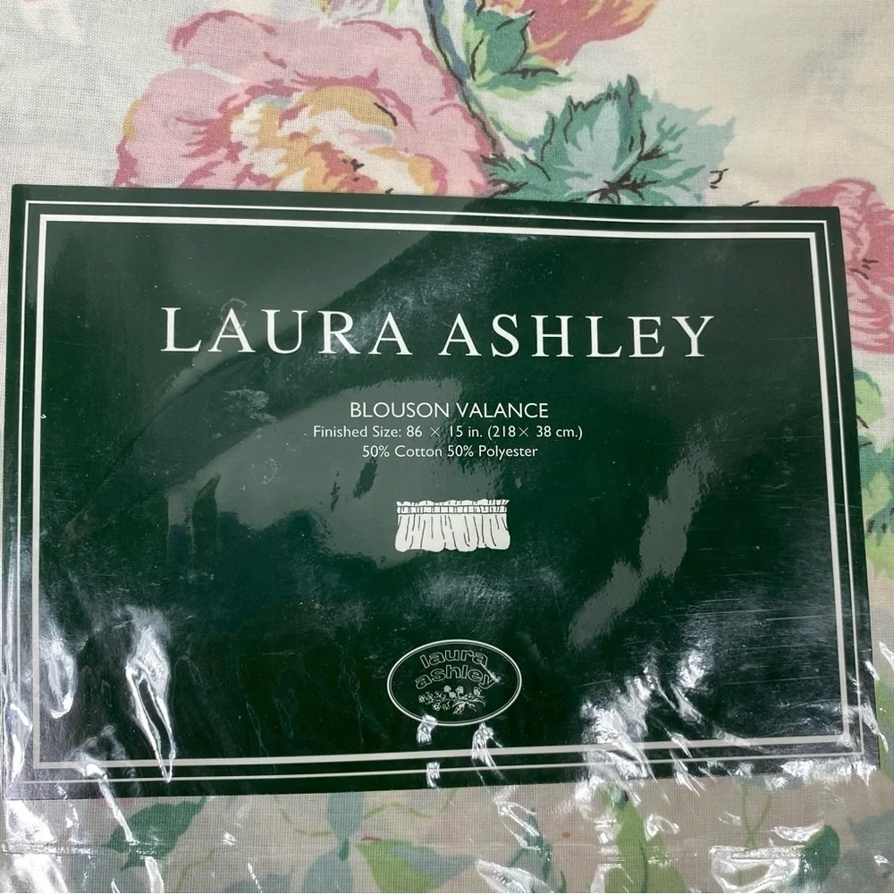 Laura Ashley blouson Imogen II print valance 86 x 15